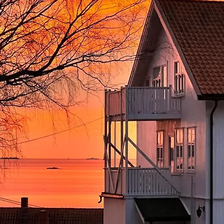 Utsikten * Tofte