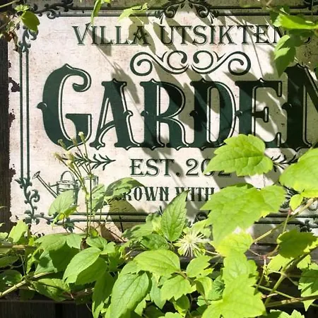 Utsikten Ξενοδοχείο